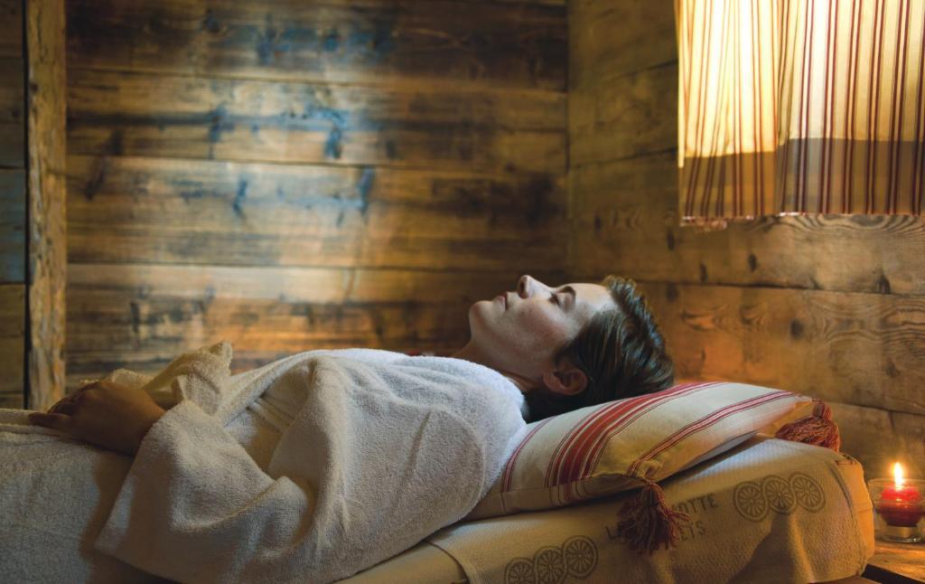 Chalet-Hotel La Marmotte, La Tapiaz & Spa, The Originals Relais Ле-Гет Экстерьер фото