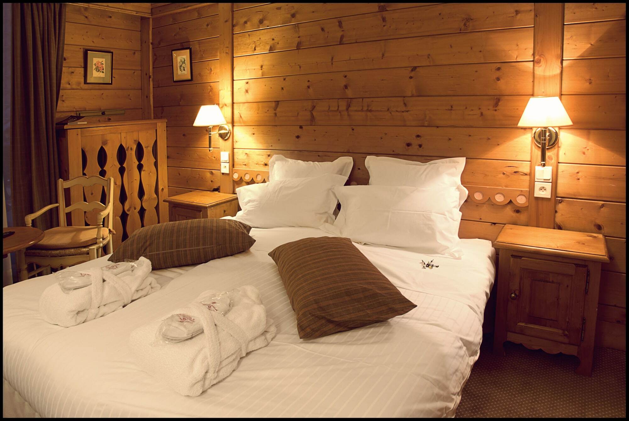Chalet-Hotel La Marmotte, La Tapiaz & Spa, The Originals Relais Ле-Гет Экстерьер фото
